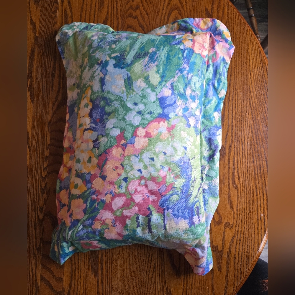 Floral Throw Pillow with Vibrant Colors